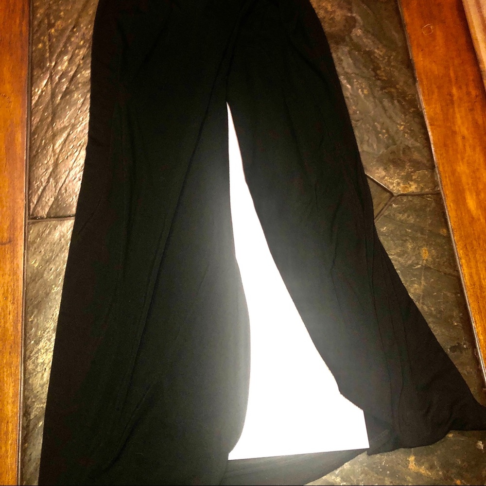 Long black tulip hem skirt with a Sky High Slit! Sz S/M